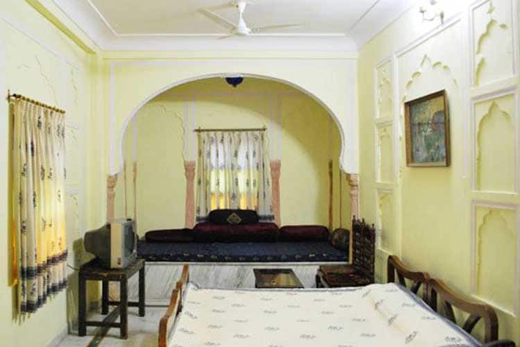 Janak Palace - A Heritage Home